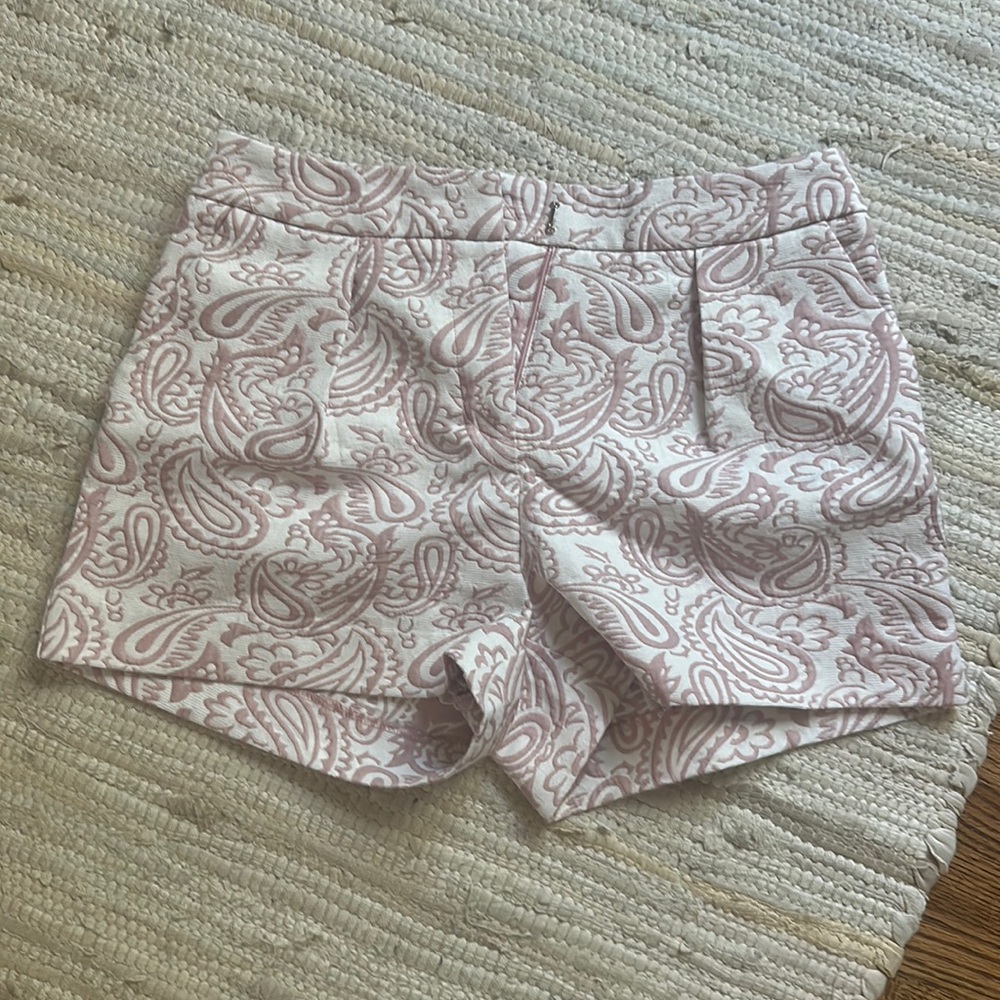 Victoria Beckham textured pink shorts